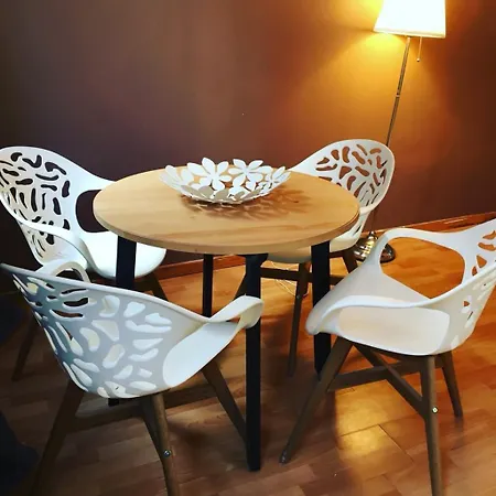 Appartement Daily - *